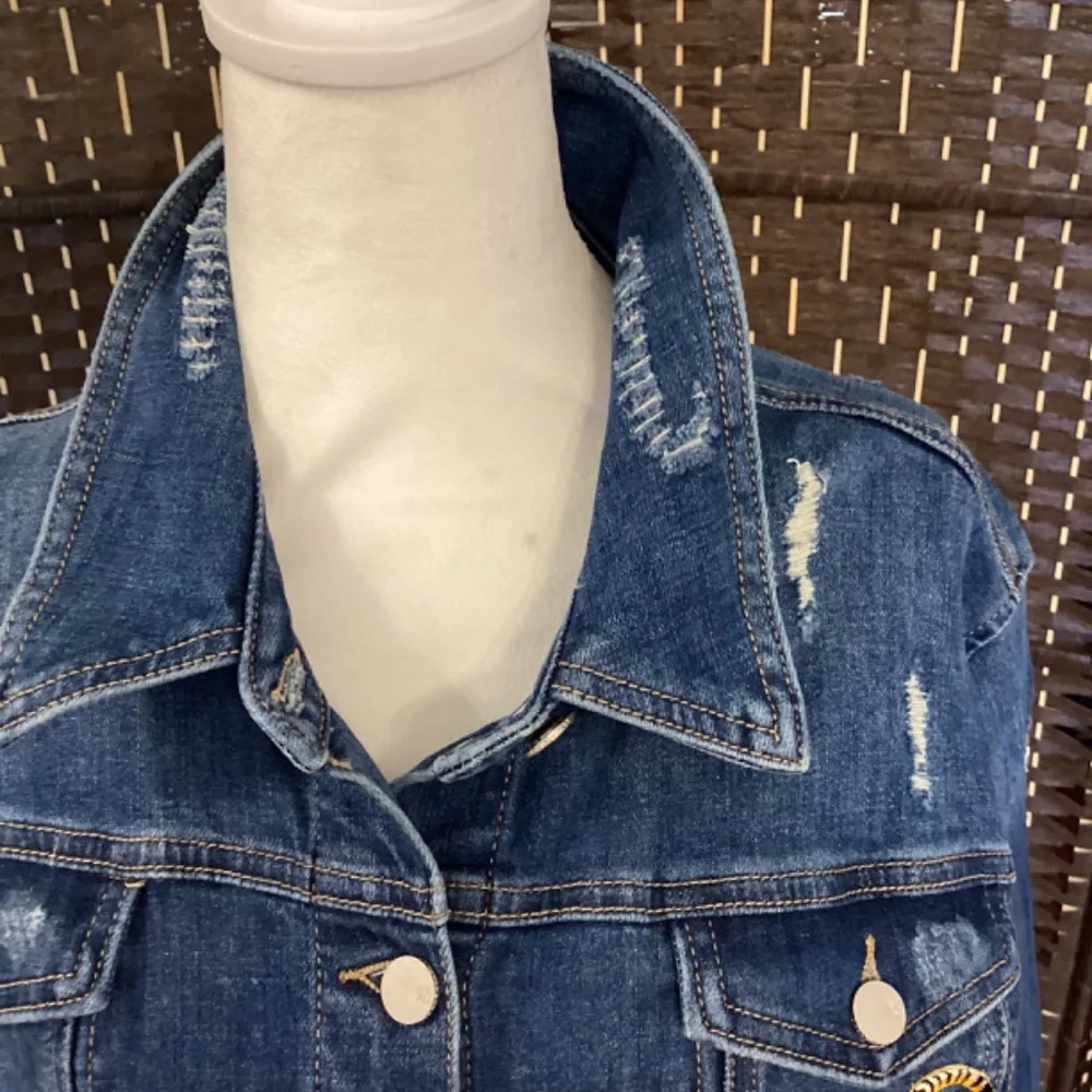 DENIM  Customized Distressed Patch Jacket - Picture 7 of 9